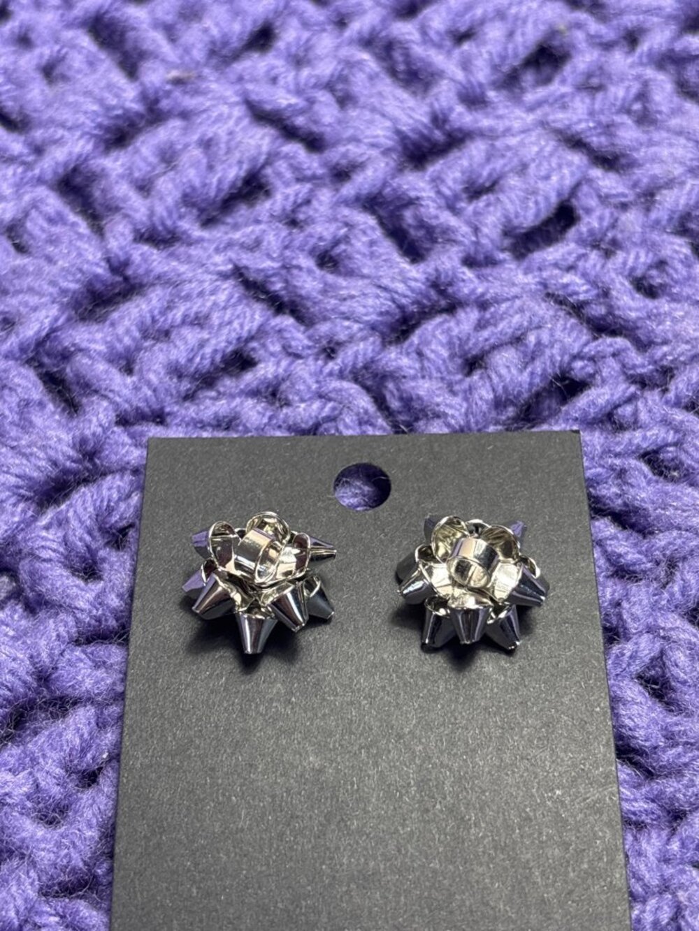 Silvertone Christmas Bow Stud Earrings 0.75 inch